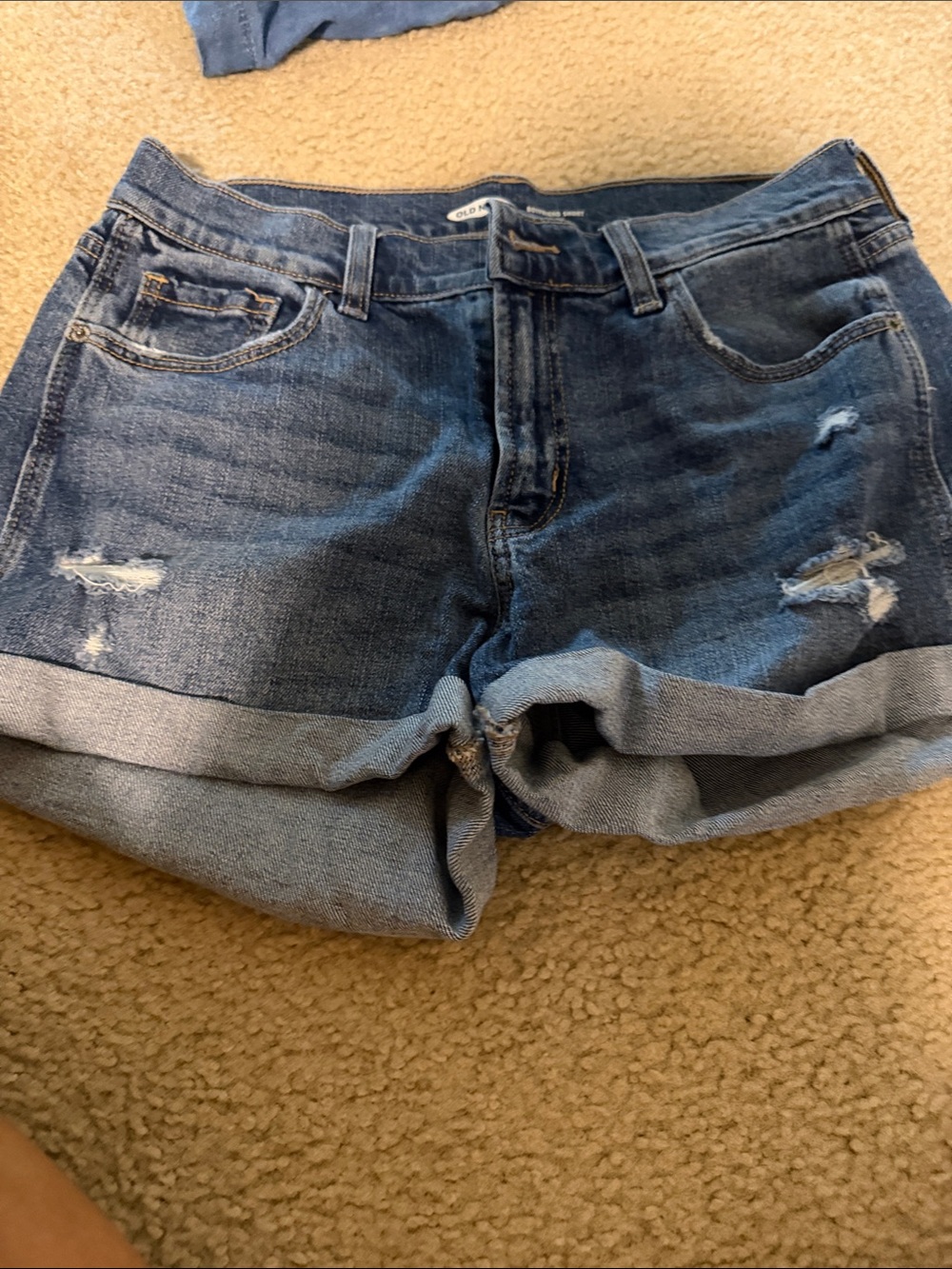 Old Navy Rolled-Cuff Distressed Jean Shorts - Blue